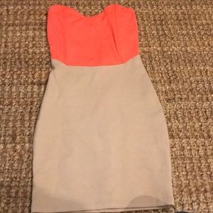 Tobi strapless dress